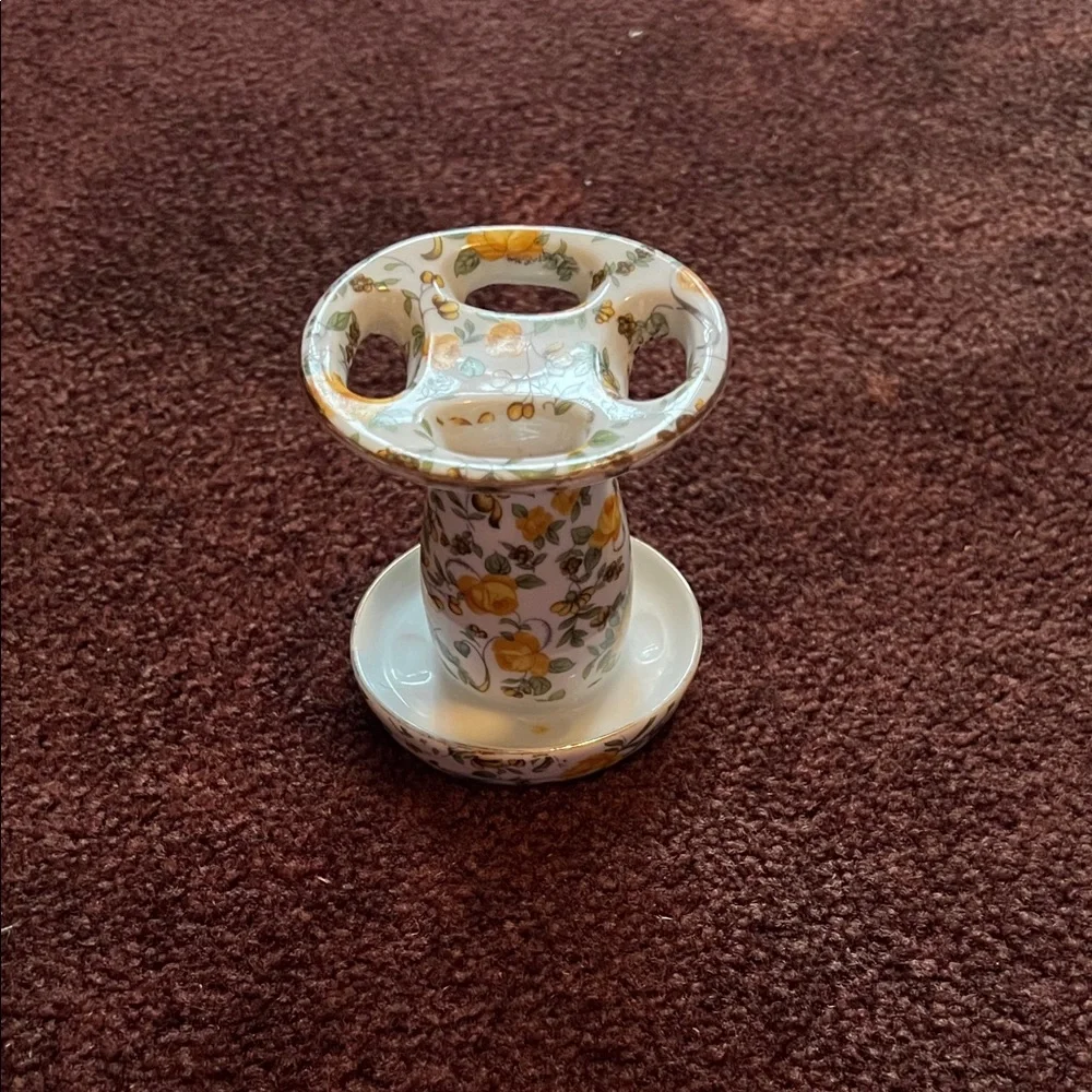Porcelain Yellow Floral Toothbrush Holder - Ceramic Bath Organizer